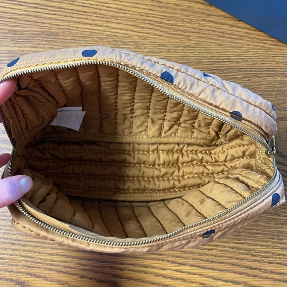 Madewell Knit Make Up Pouch - Picture 2 of 7